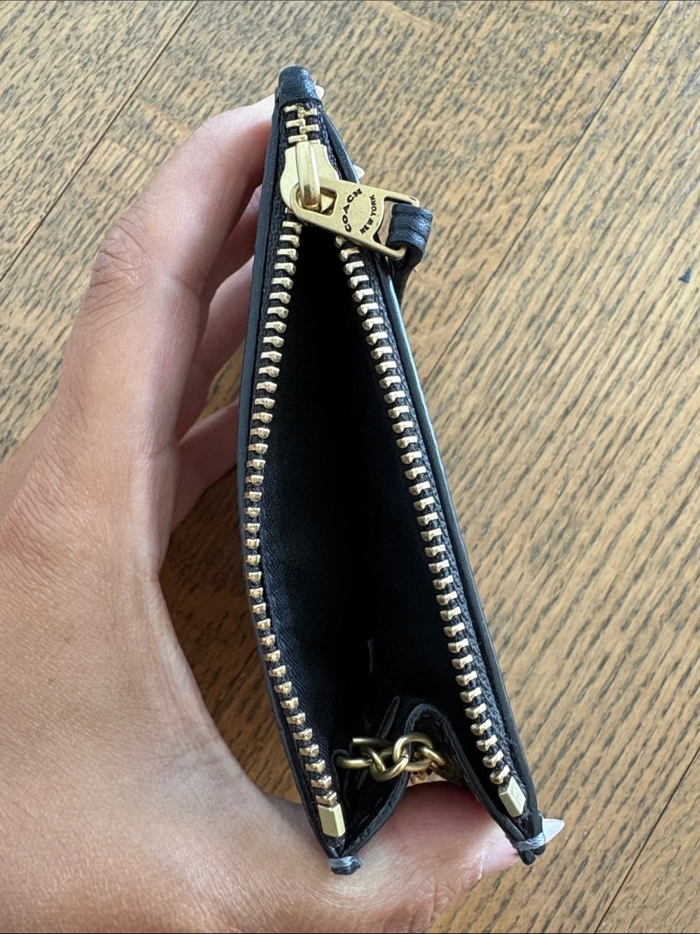 Coach Black Leather Zip Card Holder with Gold 'C' and Keyring